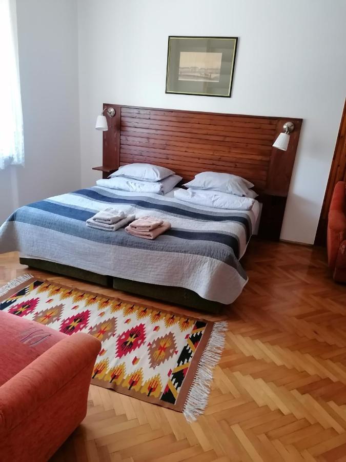 Szatmari Apartman Мішкольц Екстер'єр фото