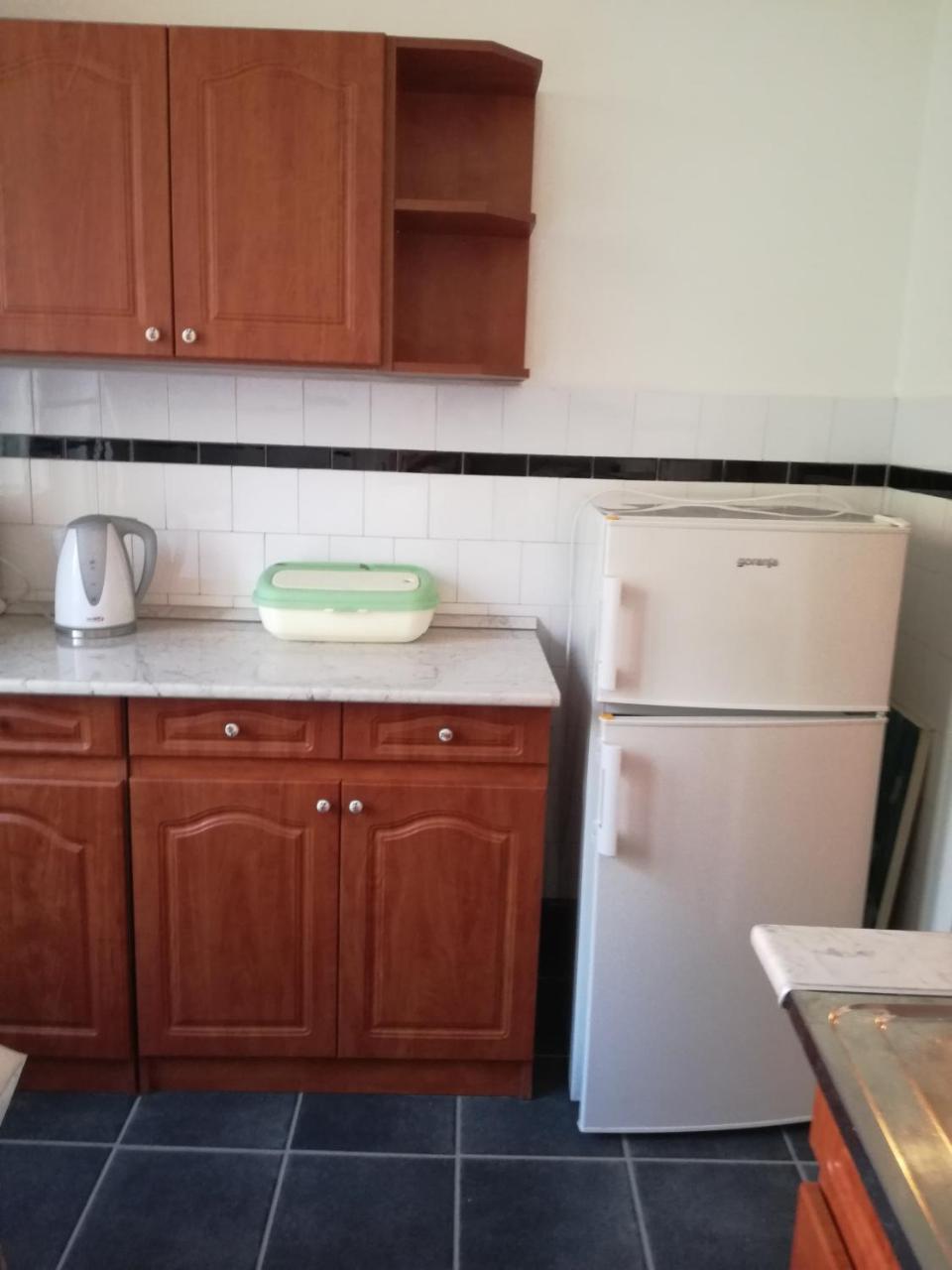 Szatmari Apartman Мішкольц Екстер'єр фото